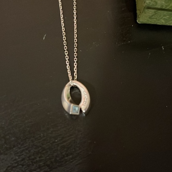 Gucci Sterling Necklace w/ Card & Box EUC - Picture 1 of 3